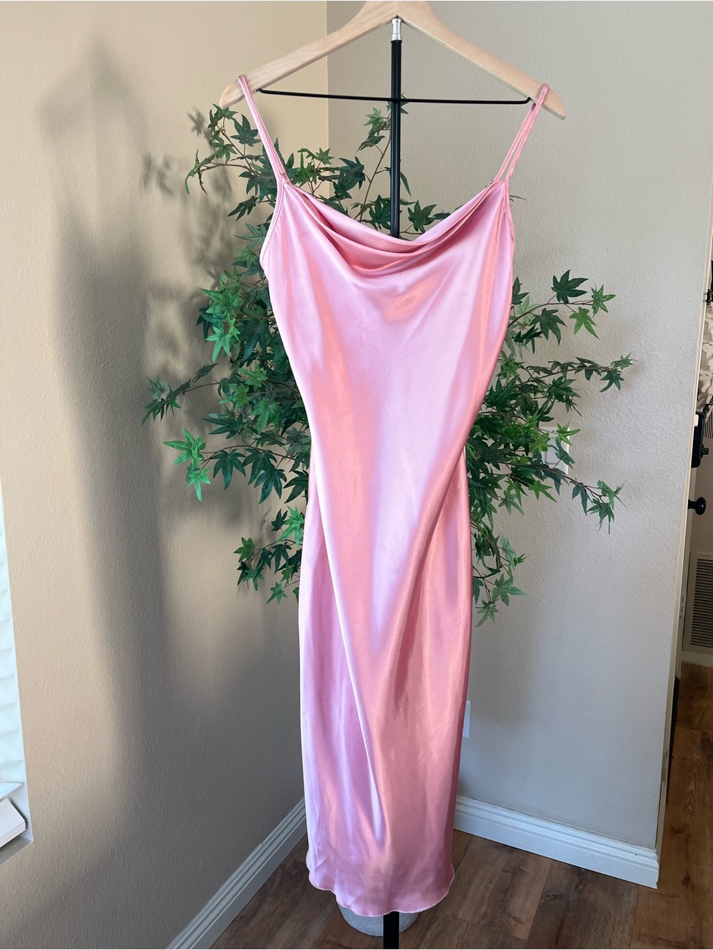 Bebe Pink Satin Cowl Neck Maxi Dress Size Small Y2K